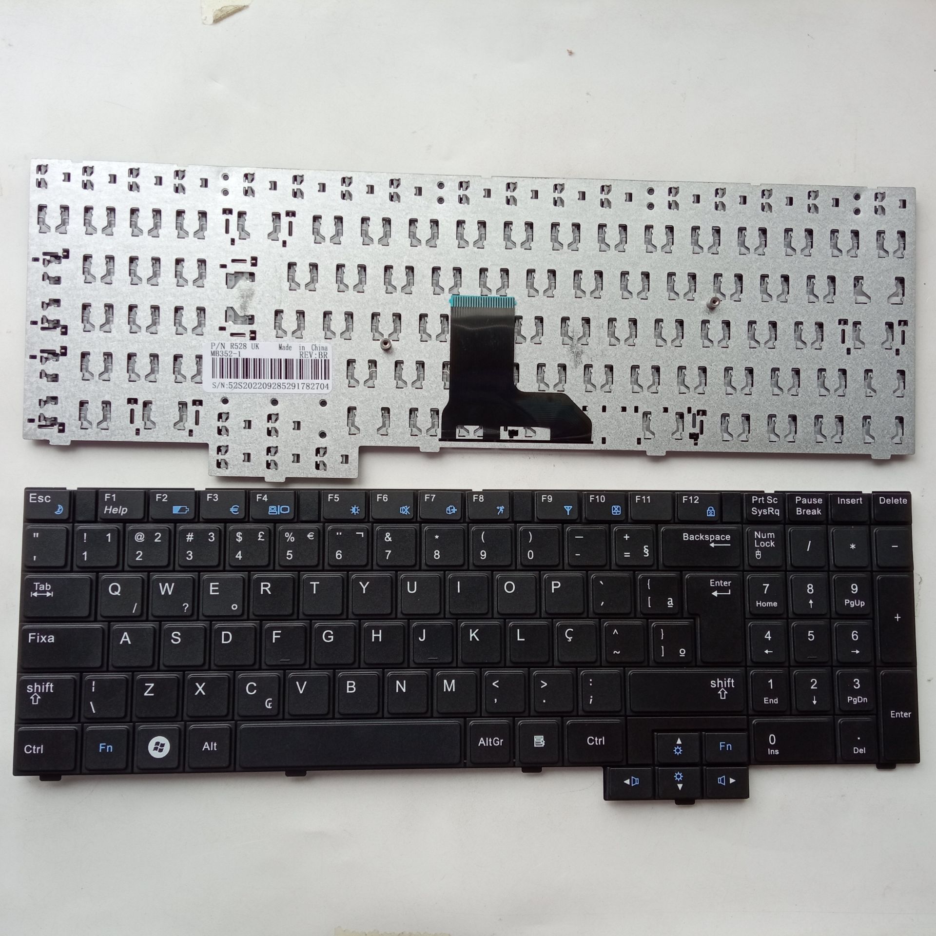 Picture of New Replacement Laptop Keyboard For SAMSUNG R530 BLACK (OEM) BR Layout